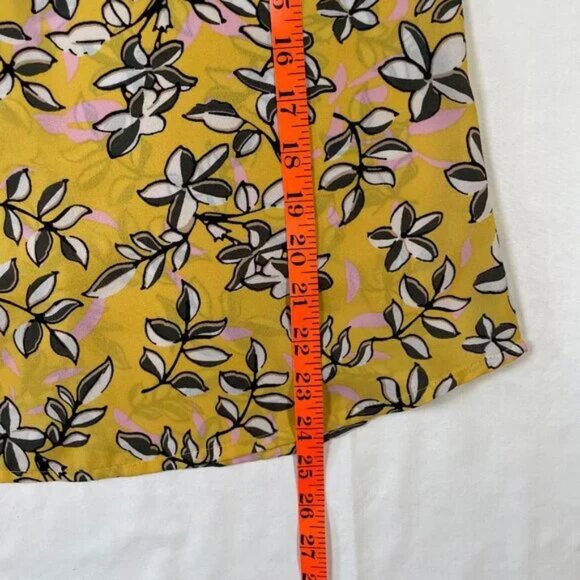 Banana Republic Yellow Floral Blouse Sleeveless Lightweight Size SP - Picture 12 of 14
